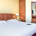 Hotel Kyriad Genève St-genis-pouilly