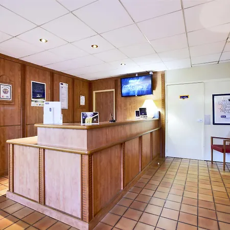 Kyriad Geneve St-genis-pouilly Hotel Saint-Genis-Pouilly