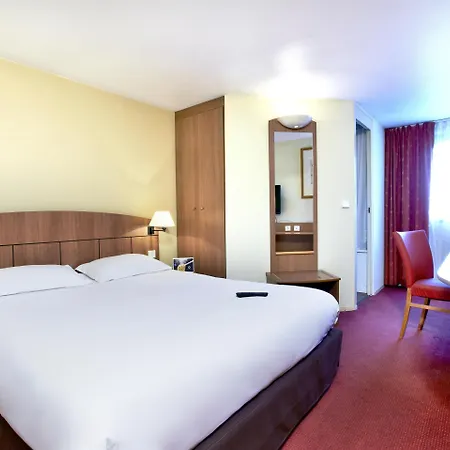 Kyriad Geneve St-genis-pouilly Hotel Saint-Genis-Pouilly