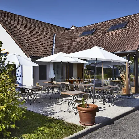 Hotel Kyriad Geneve St-genis-pouilly 2*