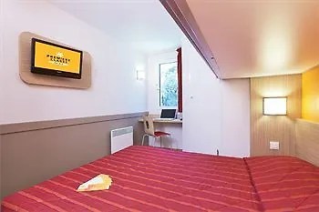 Kyriad Geneve St-genis-pouilly 2*