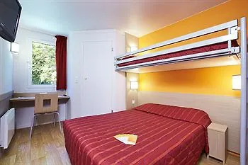 Kyriad Geneve St-genis-pouilly فندق 2*